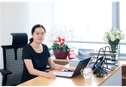 吕艳丰 副会长